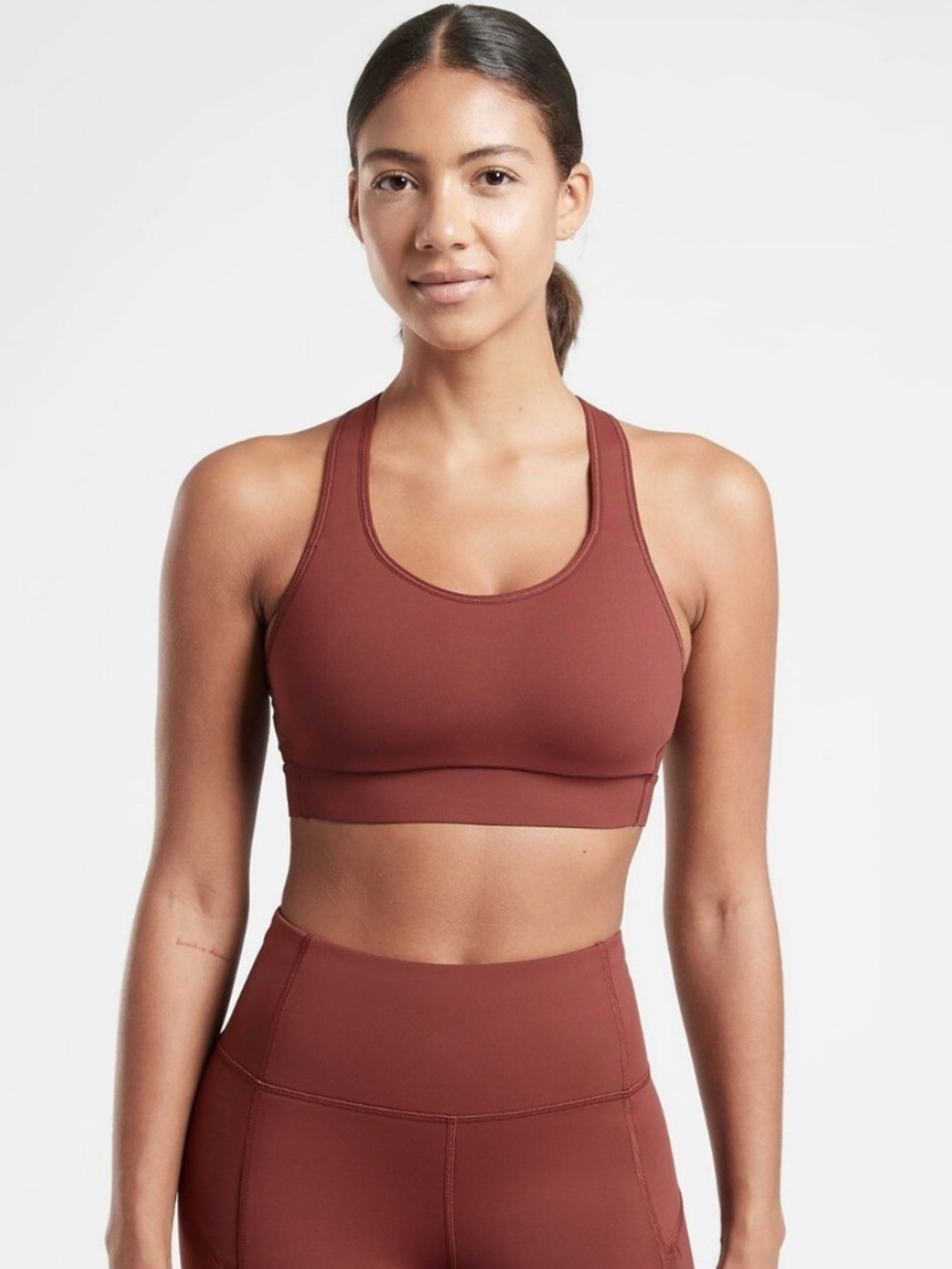 ATHLETA size medium Women's Racerback Sports Bra in Deep Brick
